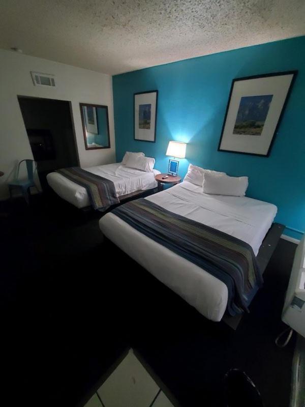 Desert Hills Motel Las Vegas Bagian luar foto